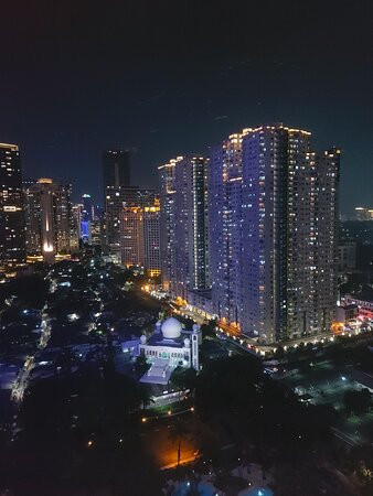 香格里拉酒店主图