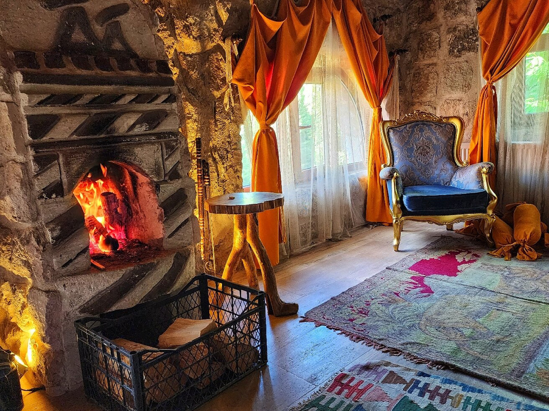 Mahperi Cappadocia Cave Suit主图