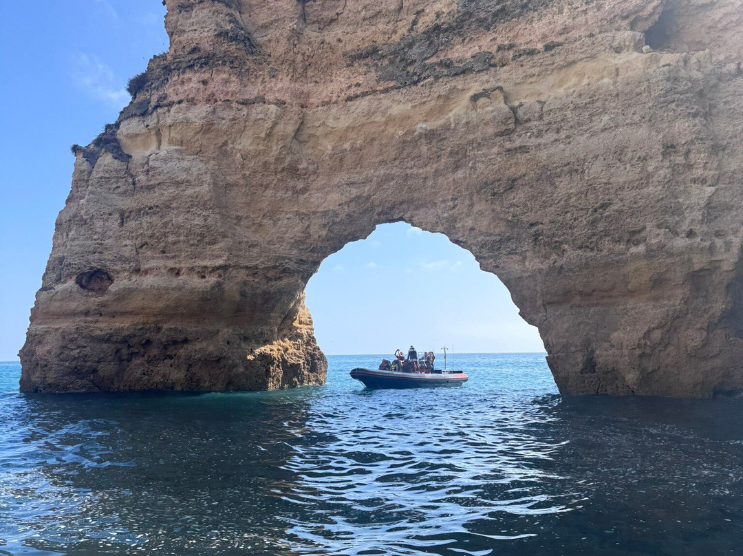 Taruga Benagil Tours-Benagil必去景点