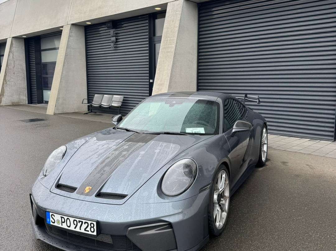 Porsche Werk Leipzig Tor 1-莱比锡必去景点