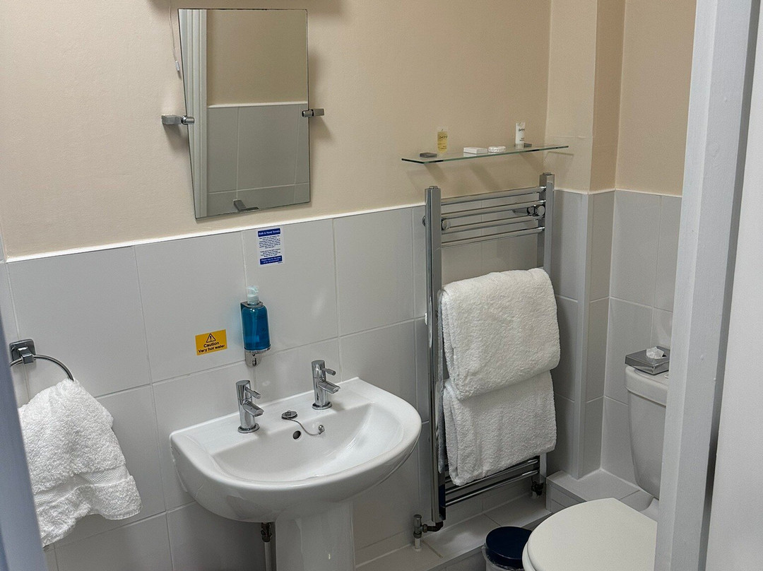 The Rose & Crown & Guesthouse主图