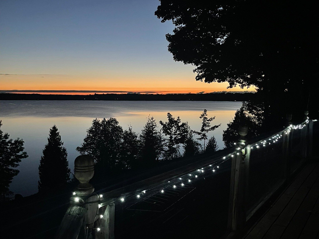 Torch Lake Bed & Breakfast主图