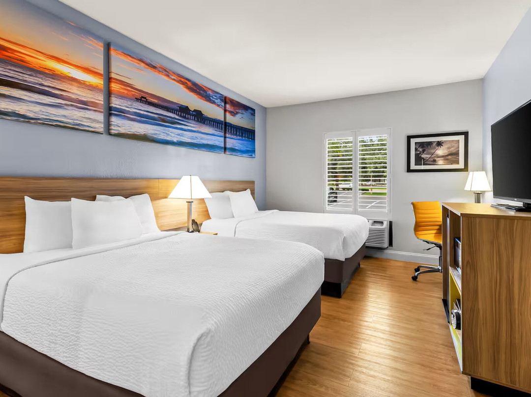 Days Inn & Suites By Wyndham Lakeland主图