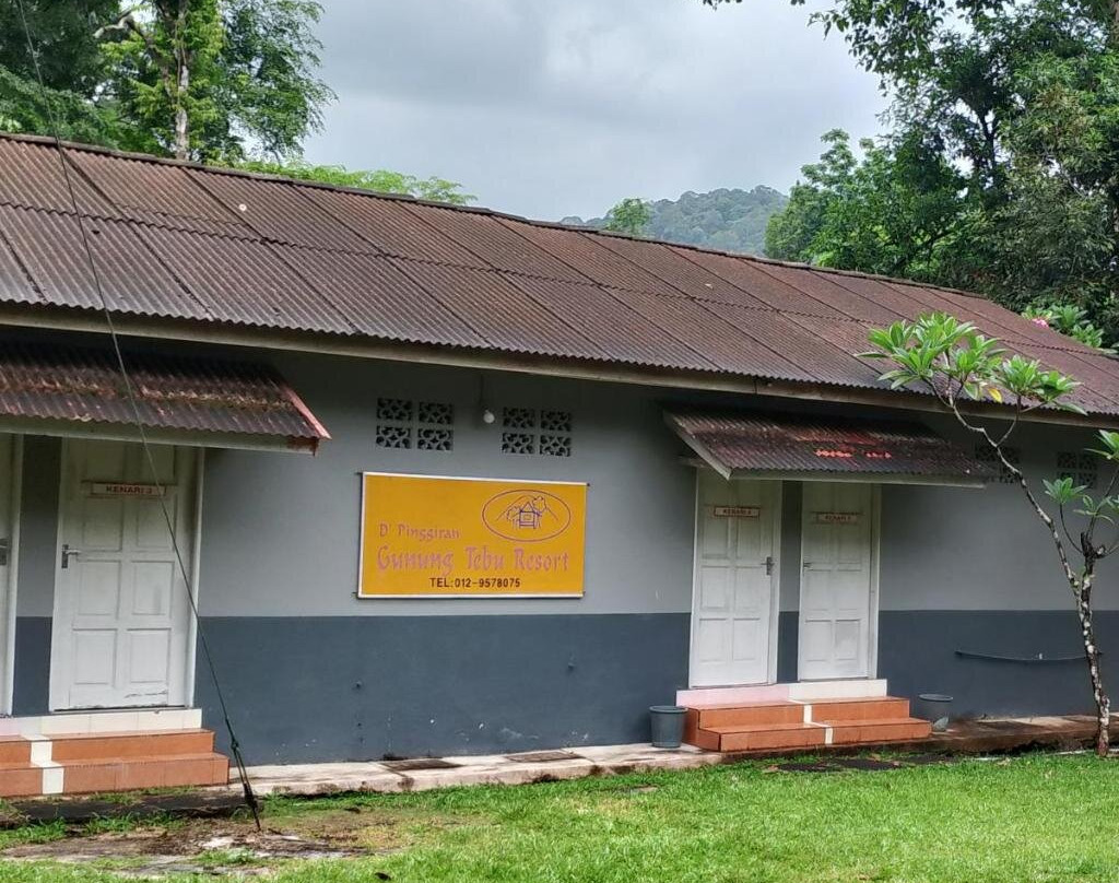 D'pinggiran Gunung Tebu Bilik Penginapan