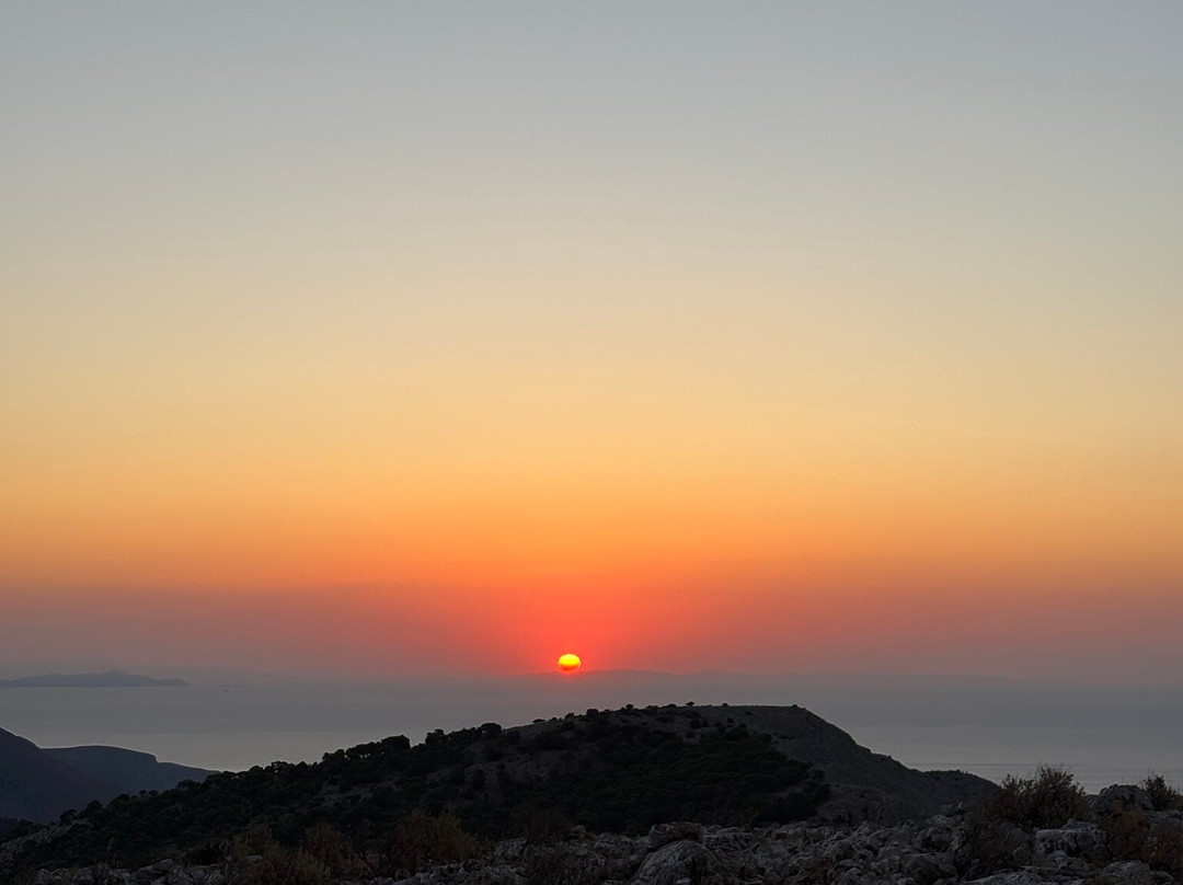 Mount Eros Hydra-Hydra必去景点