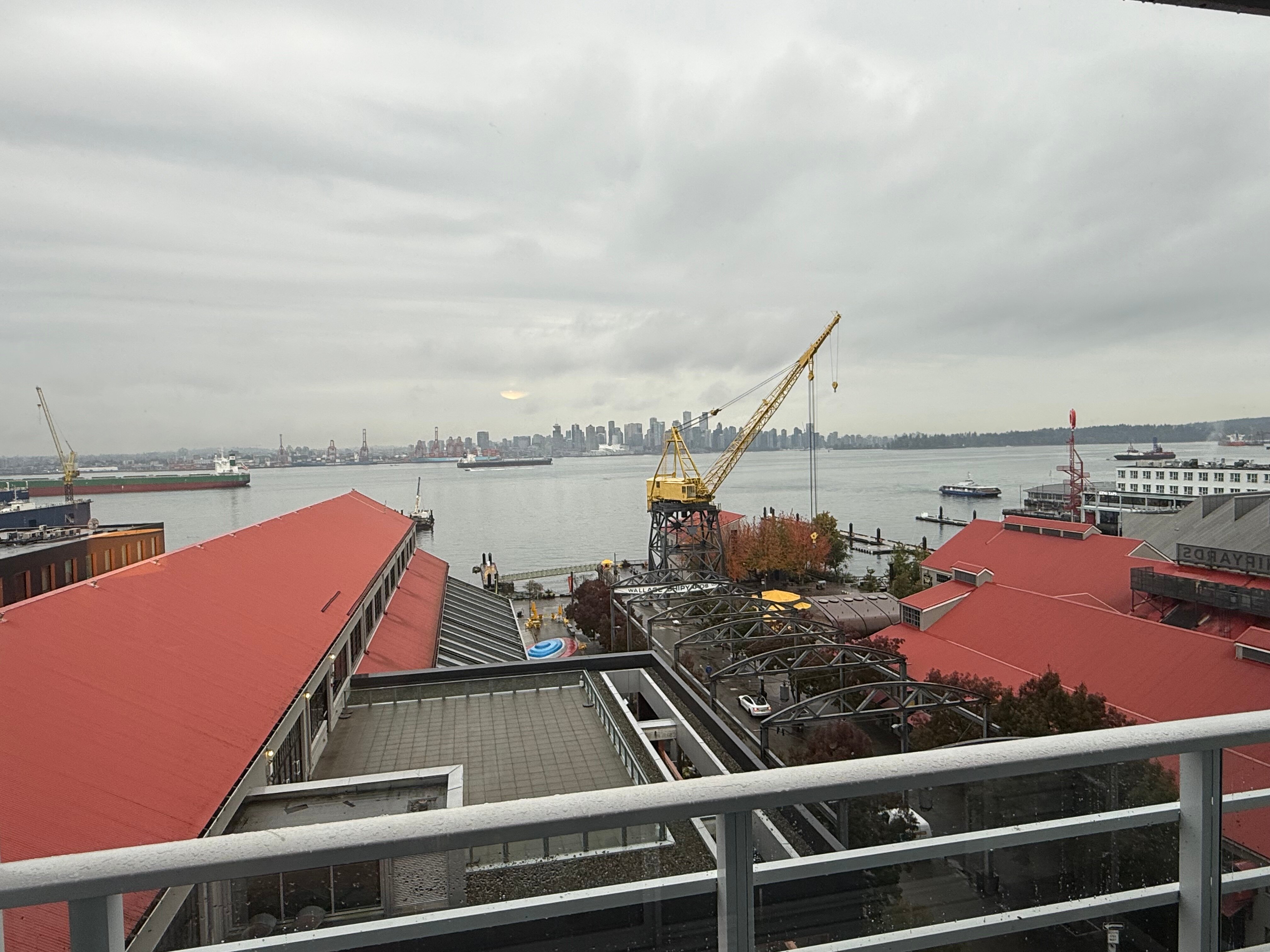 Pinnacle Hotel at The Pier-官方