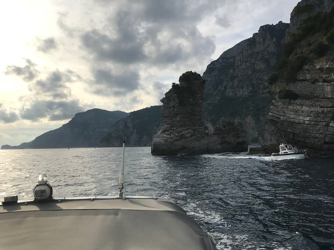 Plaghia Charter-普莱亚诺必去景点