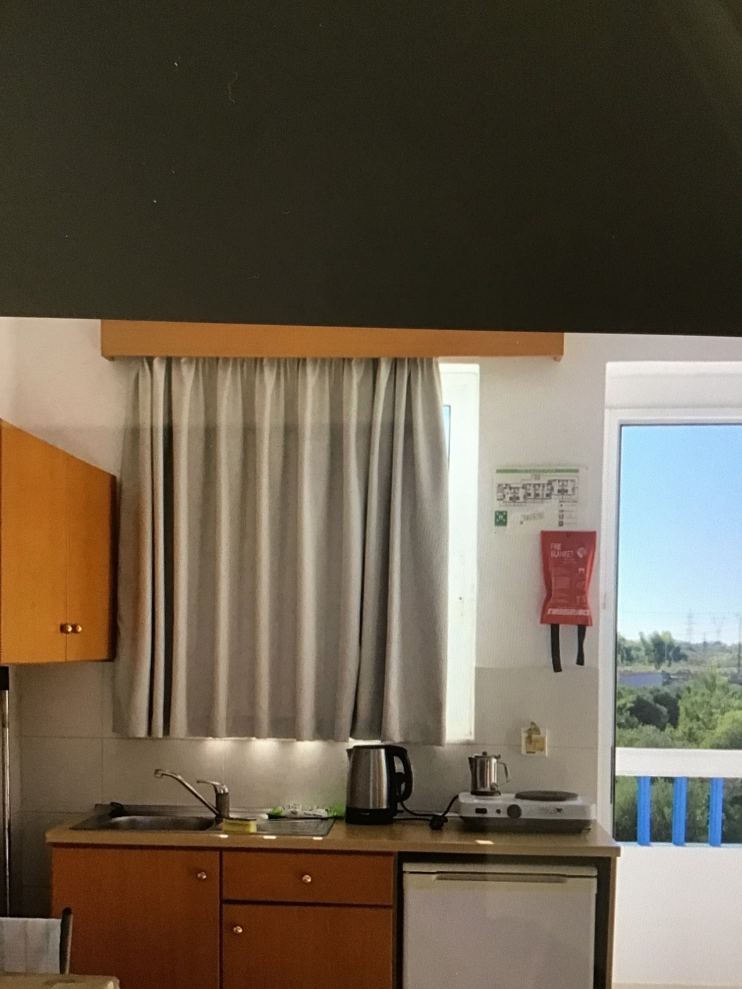 Sunlight Studios Pool Bar & Restaurant-官方