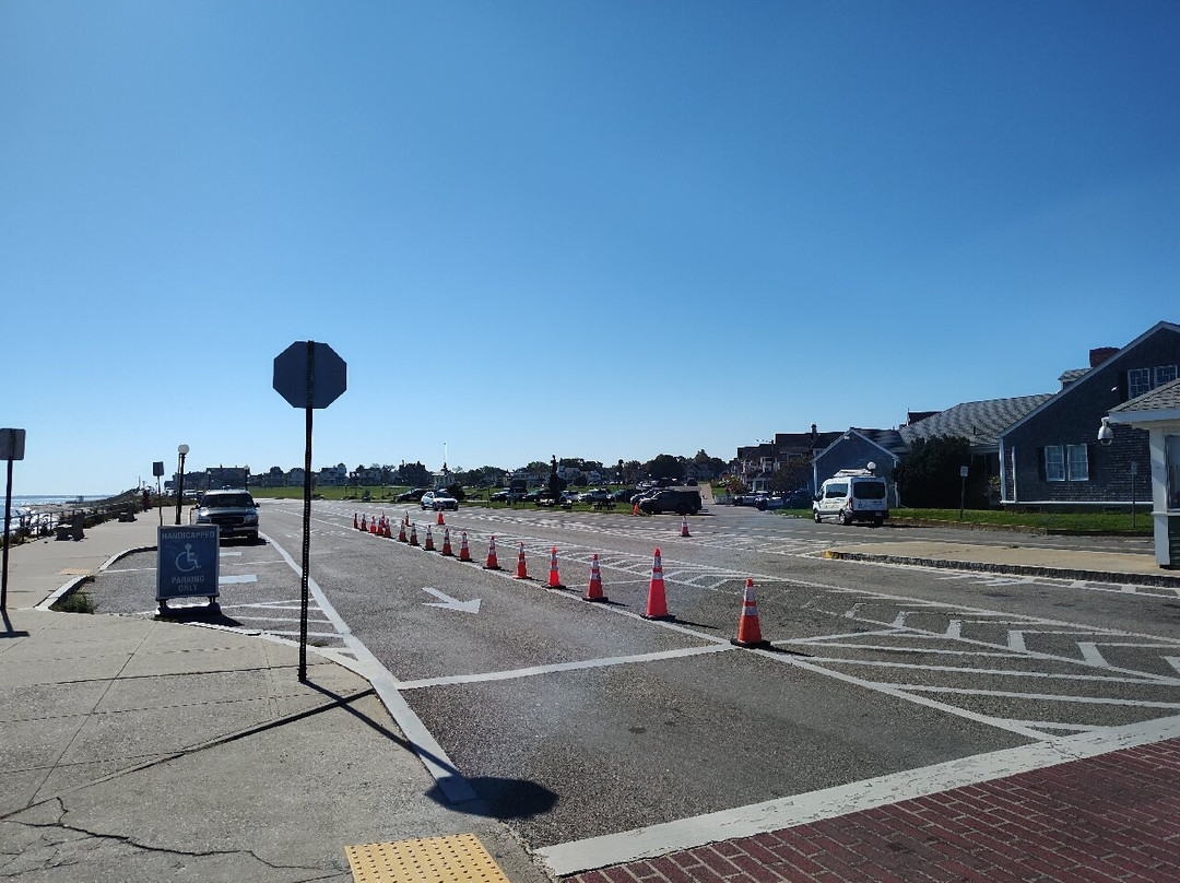 The Steamship Authority-Oak Bluffs必去景点