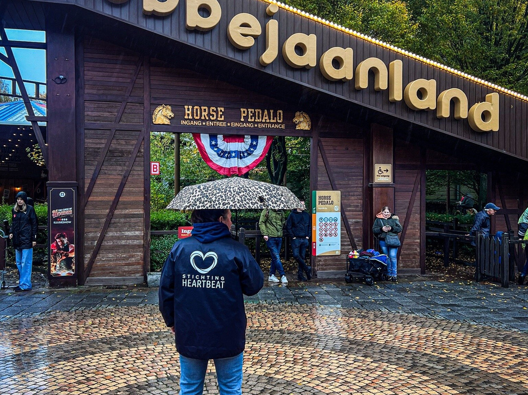 Bobbejaanland-Lichtaart必去景点