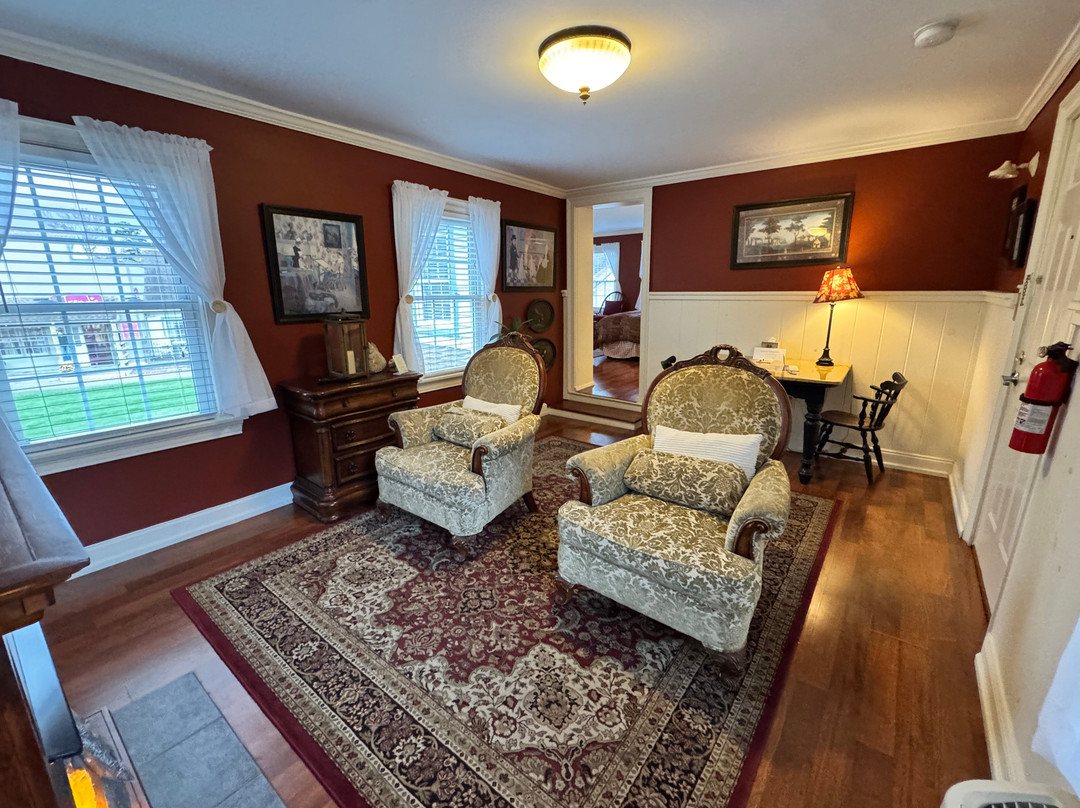 The Colonial Inn At Historic Smithville主图