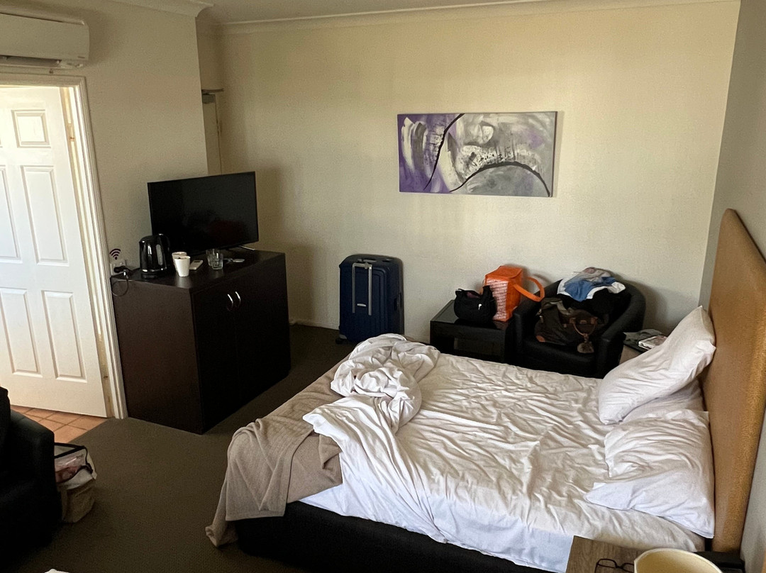 雷吉斯锚地公园酒店主图