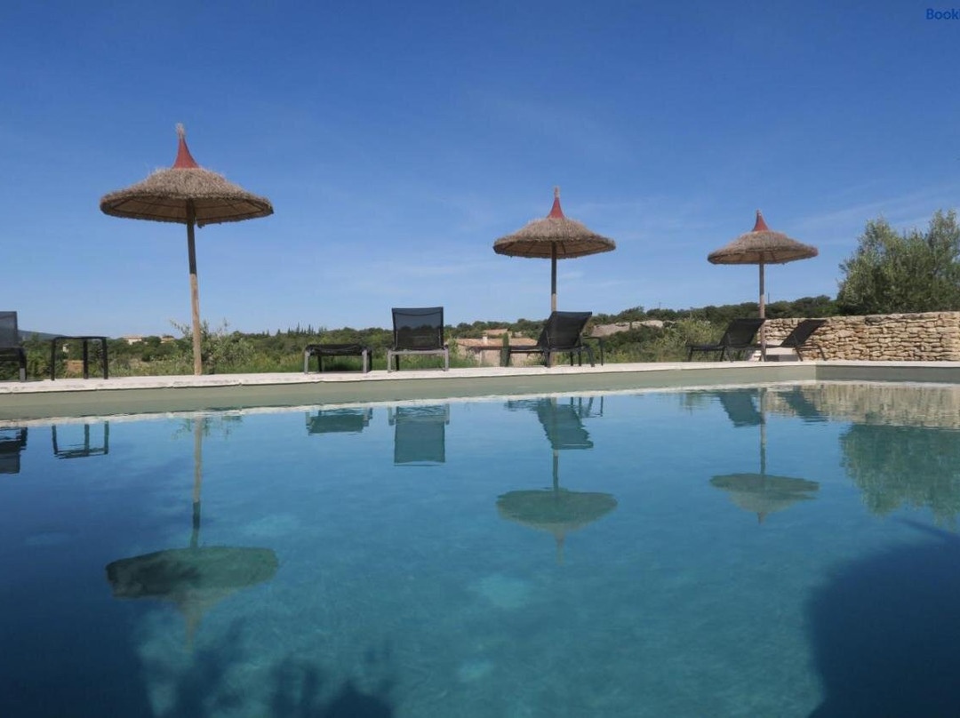 Buoux酒店住宿-Le Clos D'Estellan