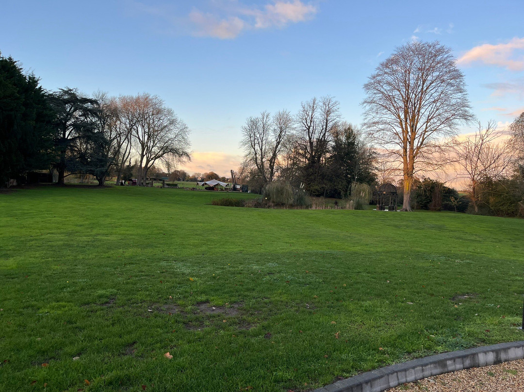 Worlington Hall主图