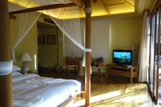 苏梅岛奥特瑞格拉古娜别墅度假村主图