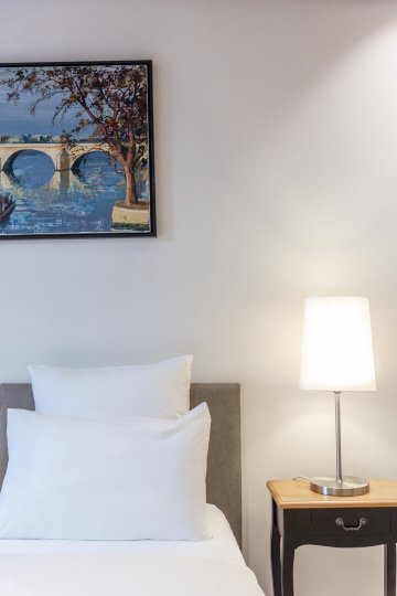 拉鲁维纳兹酒店-客卧