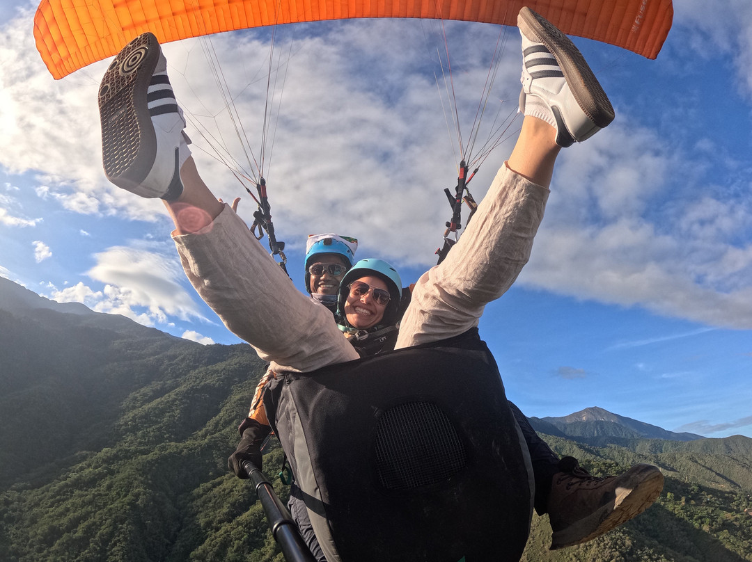 Vive Parapente-加拉加斯必去景点