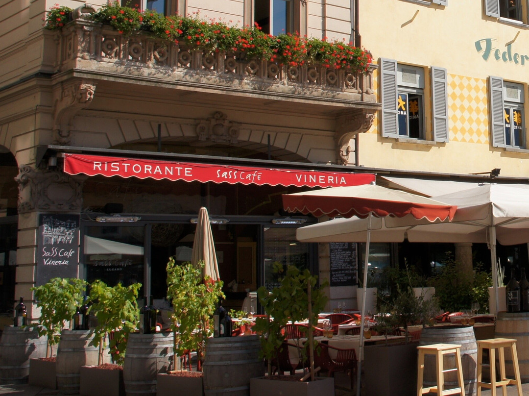 Piazza della Riforma-卢加诺必去景点