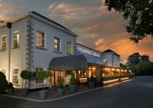 Woodford Dolmen Hotel