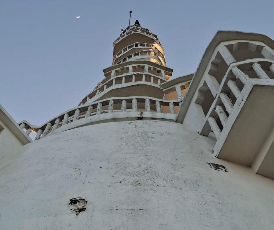 Ambuluwawa Tower-Gampola必去景点