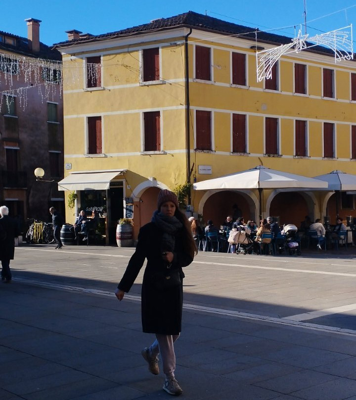 Piazza Ferretto-麦斯特必去景点