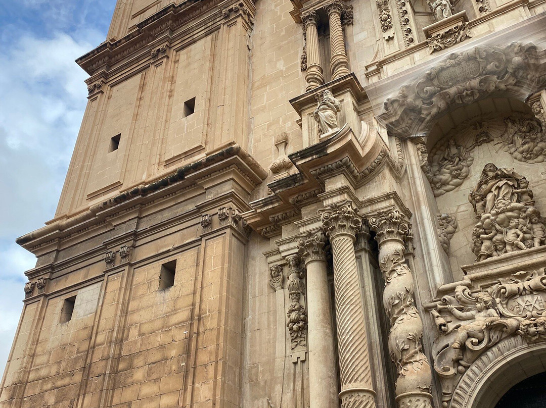 Basílica de Santa Maria-埃尔切必去景点