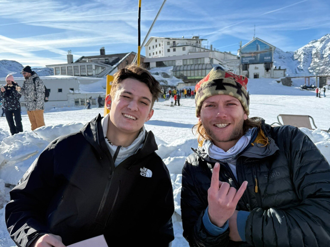 Summit Ski & Snowboard School-策马特必去景点