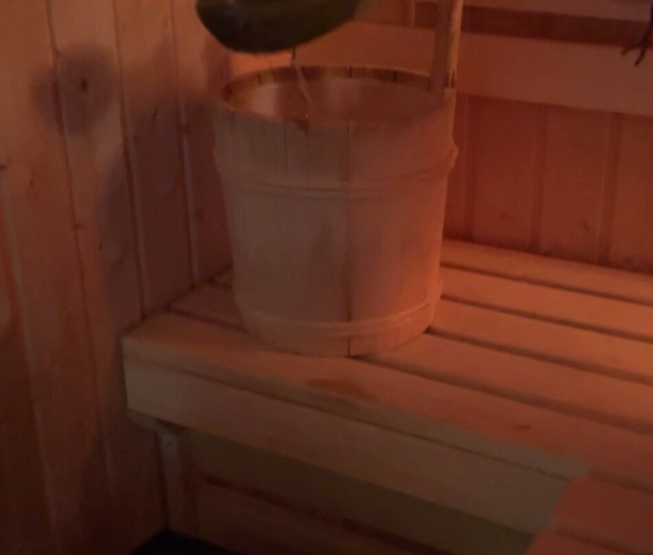 La Grange aux Abeilles par Estivamiels-Estivareilles必去景点