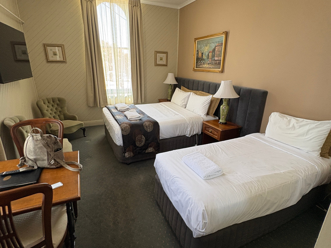 中央温泉酒店主图