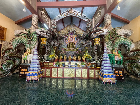 大叻金佛像-大勒必去景点