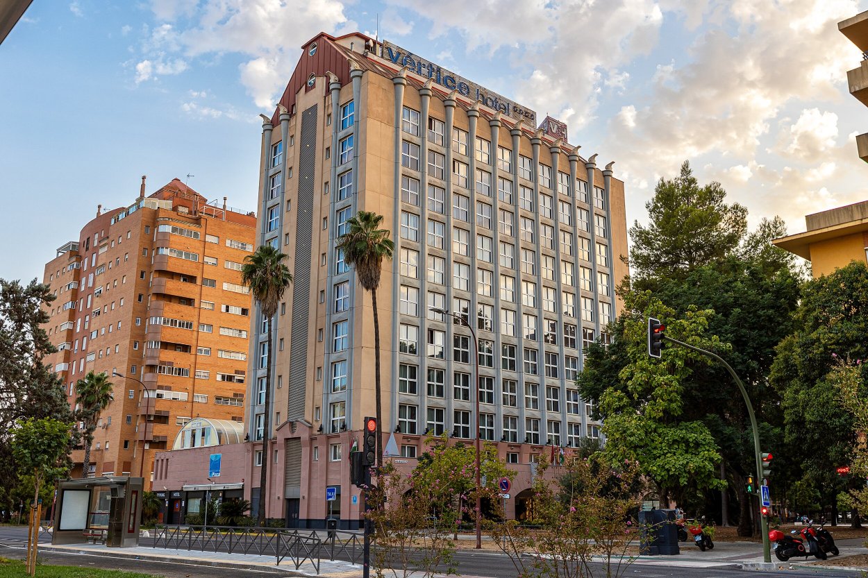 塞维利亚顶点酒店-官方