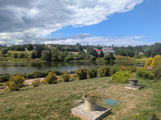 Pauley Charter and Adventure Tours-Vernon Bridge必去景点