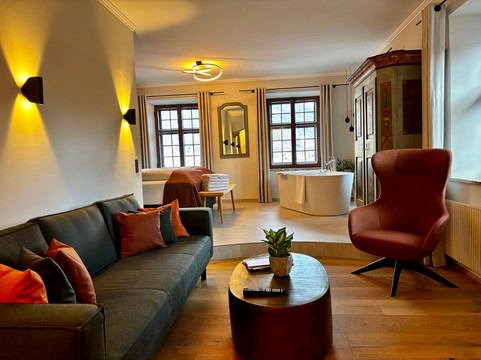 安斯特兹菲尔森黑姆酒店主图