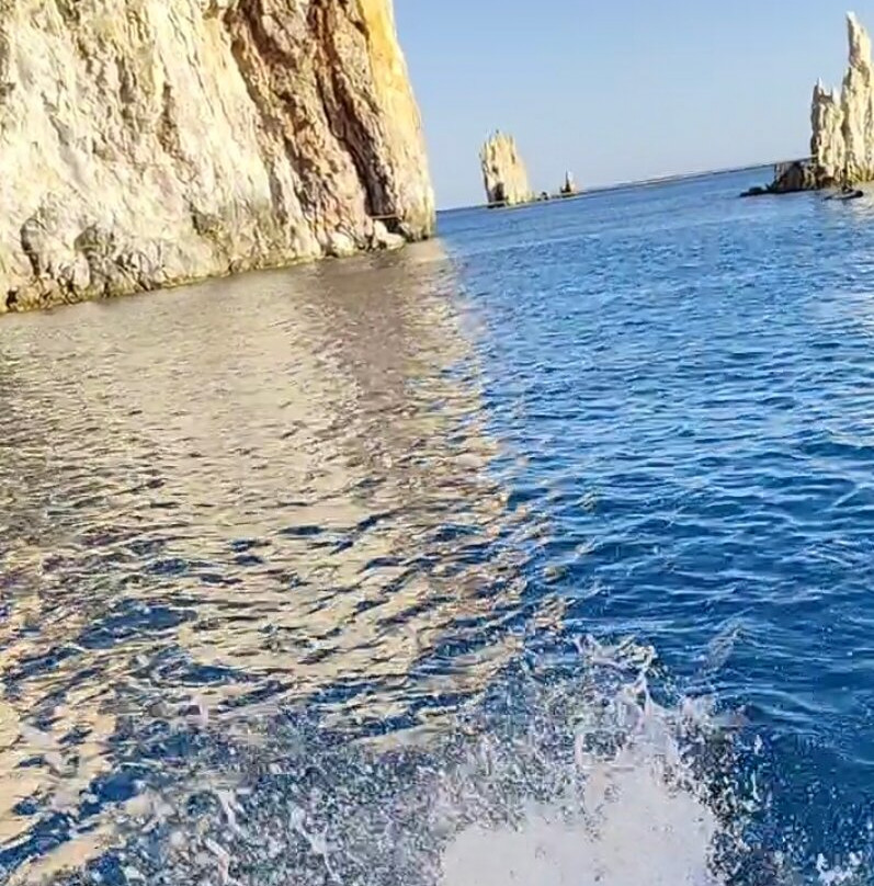 Perseas Boat-Pollonia必去景点