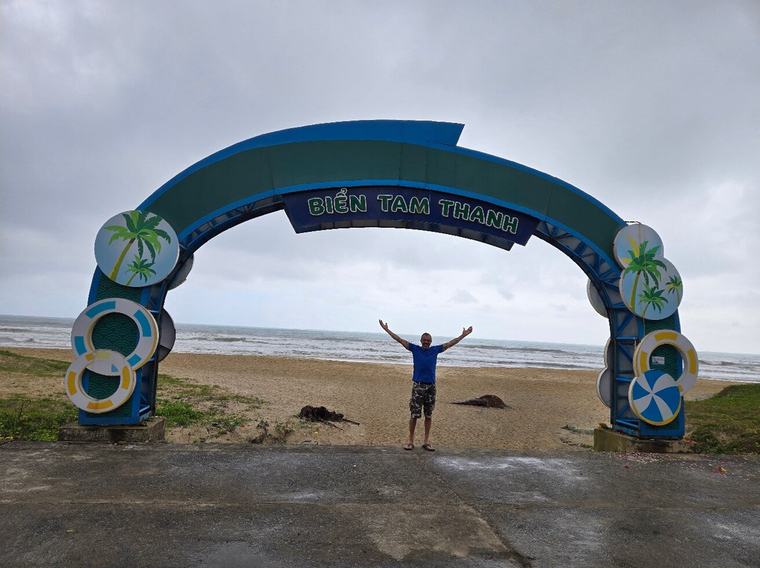 谭清水疗海滩度假村主图