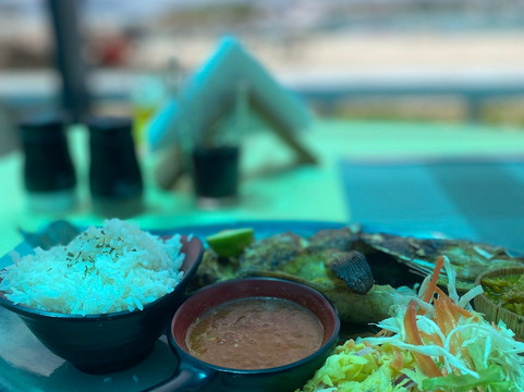 Tarosa Bar And Restaurant