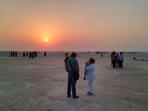 White Desert Of Kutch-普杰必去景点