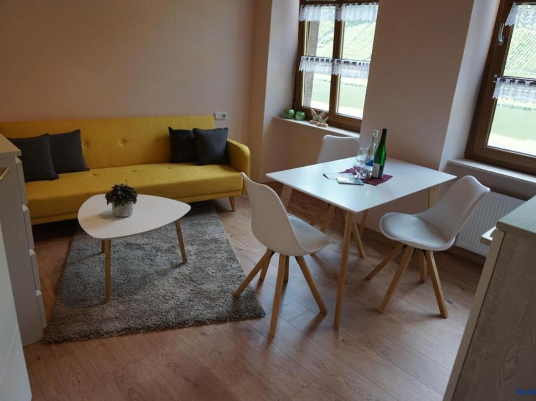 Ernst酒店住宿-Weingut Goebel-Schausten