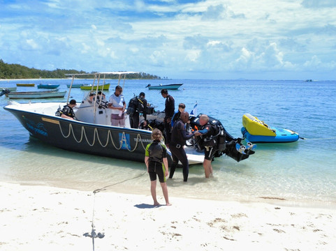 Dive Passion Mauritius-卓得多斯必去景点