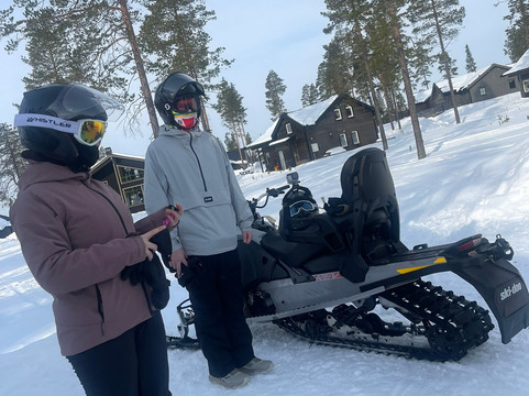 Idre Fjallens Snoskoteruthyrning-Idre必去景点