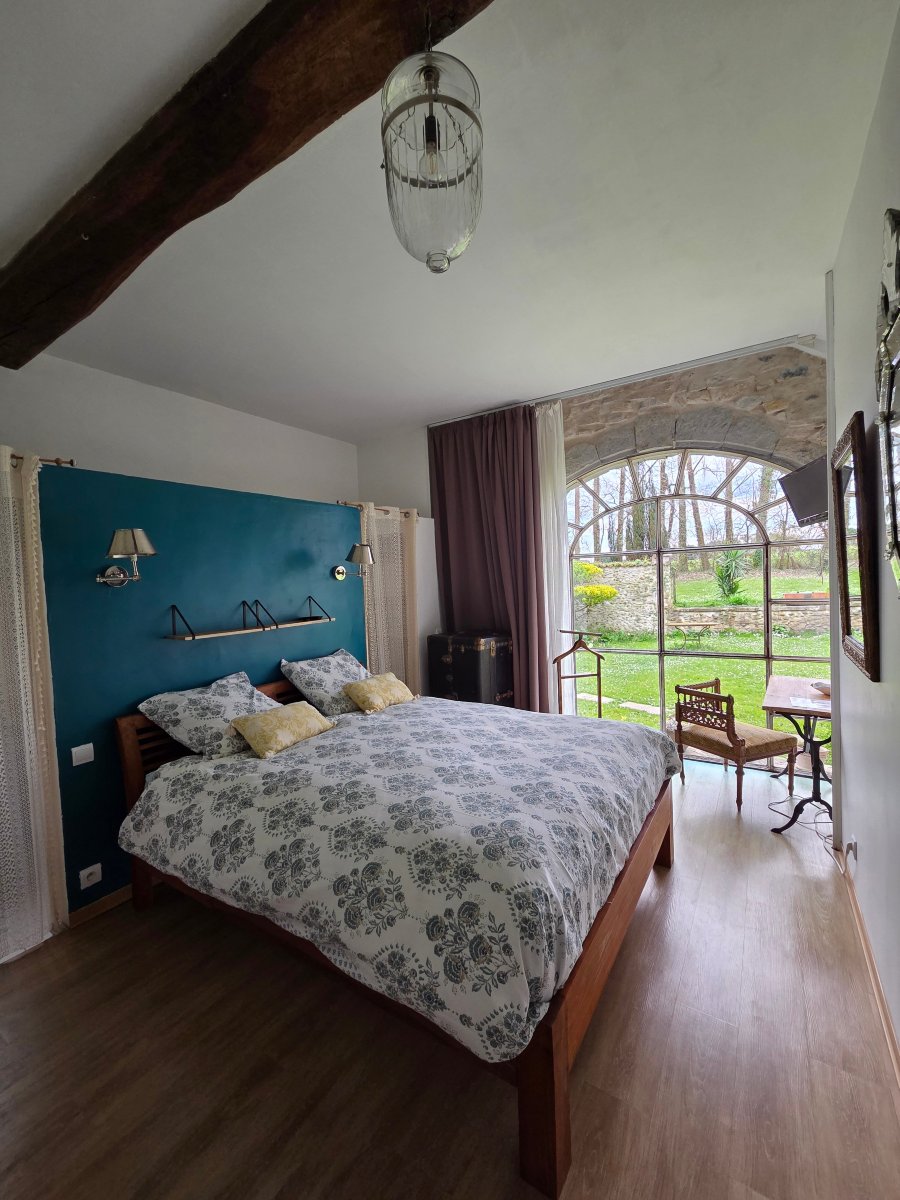 巴斯塔小屋旅馆-官方