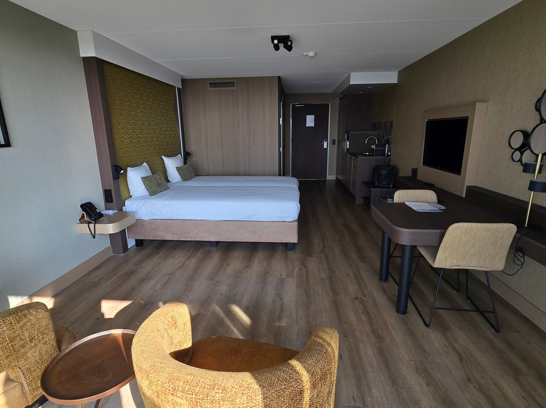 霍格杜茵酒店主图