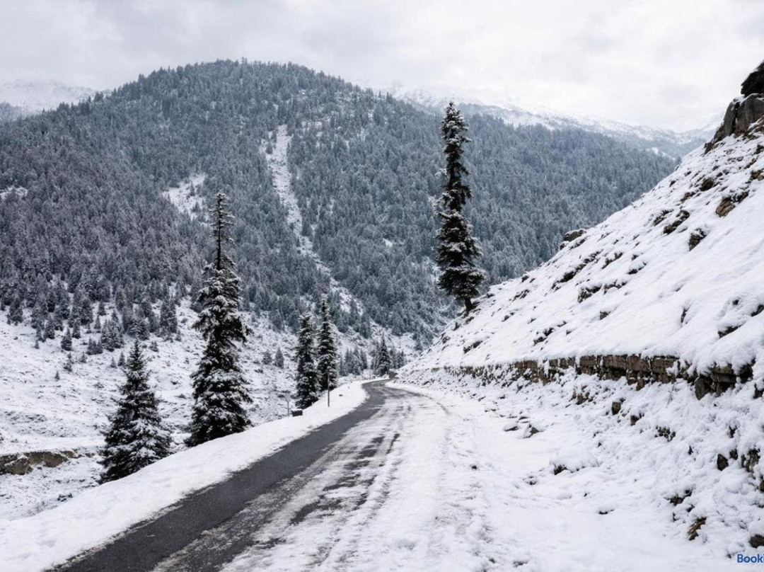 Twin Hills Resort Keran Neelam Valley