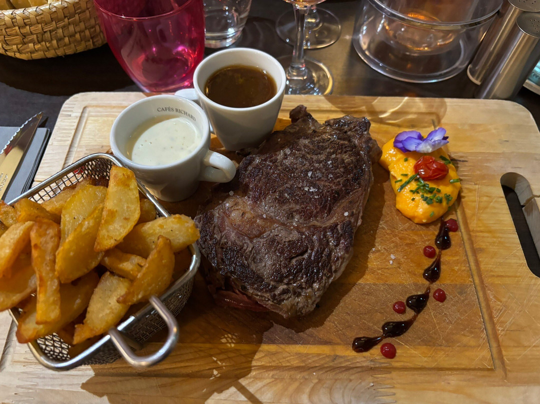 索雷尔勒旺旅馆主图