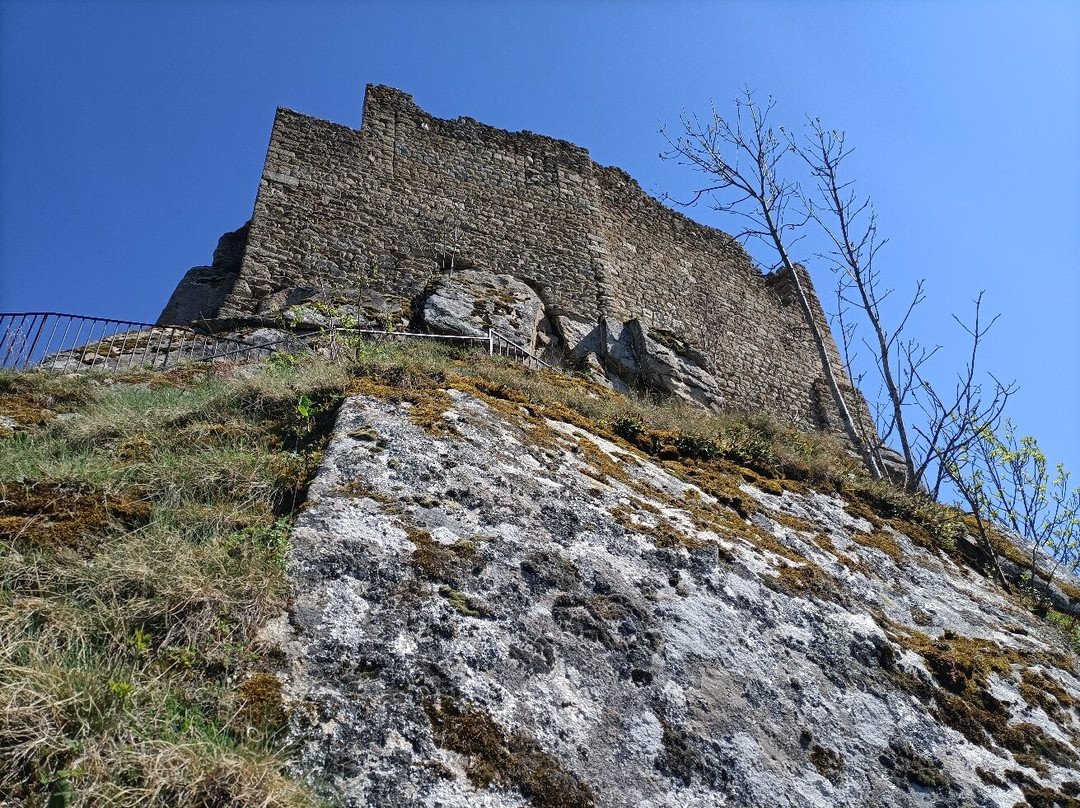 Château de Quérigut-Querigut必去景点