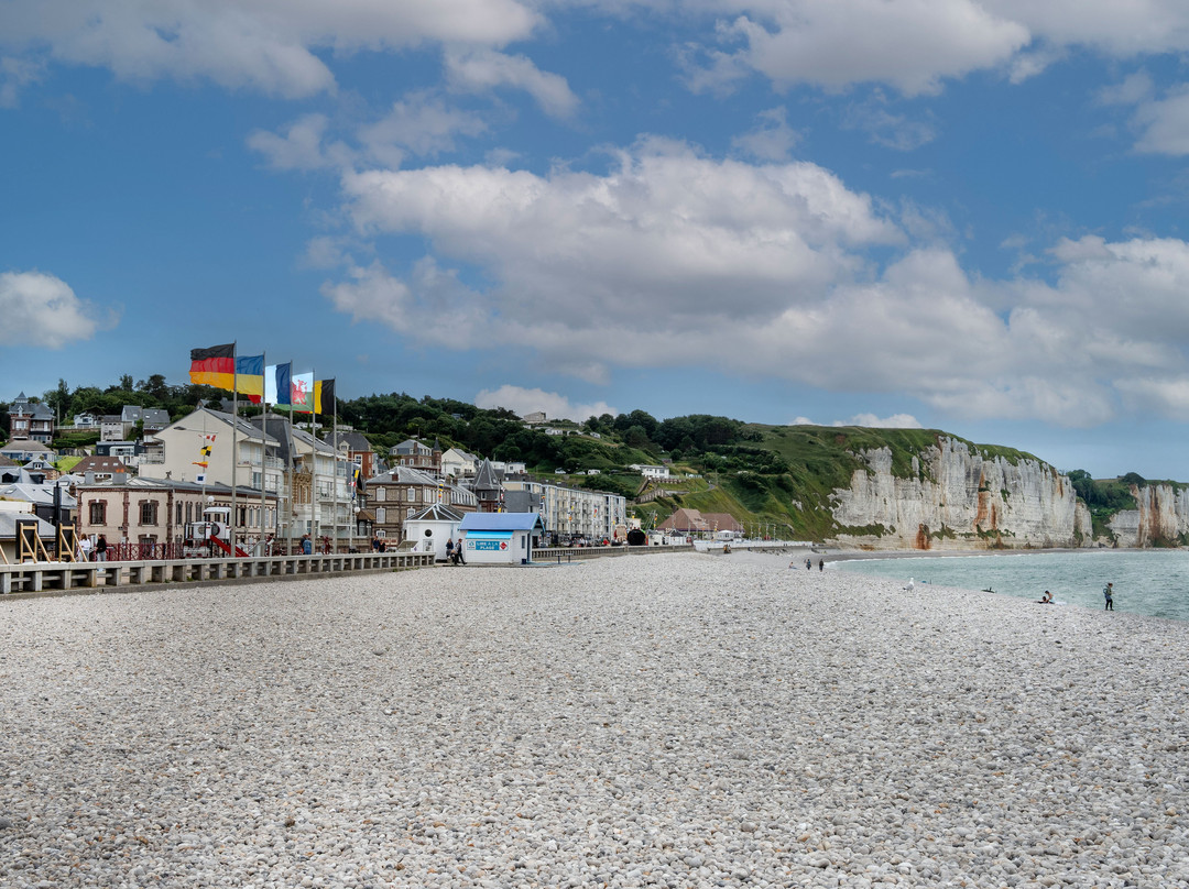 Promenade De La Plage De Fécamp-费康必去景点