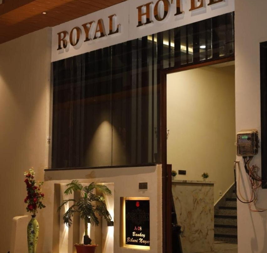 Royal Hotel
