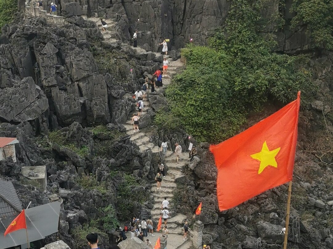 Mua Caves-宁平必去景点
