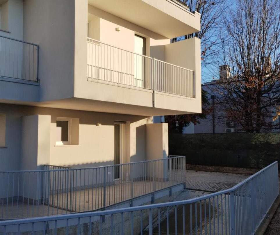 Oltre le mura