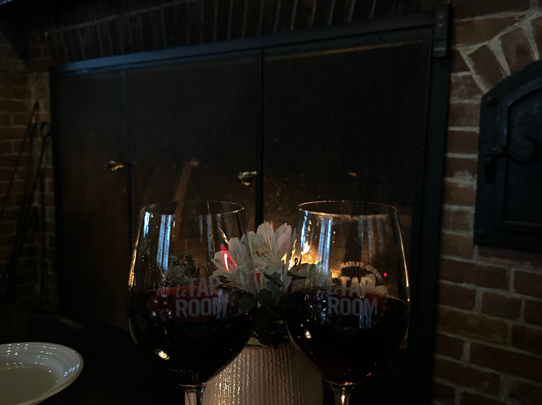 霍维庄园酒店主图